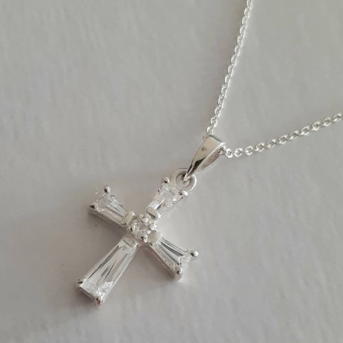 Cubic Zirconia Stone Cross on a Rollo Silver Chain