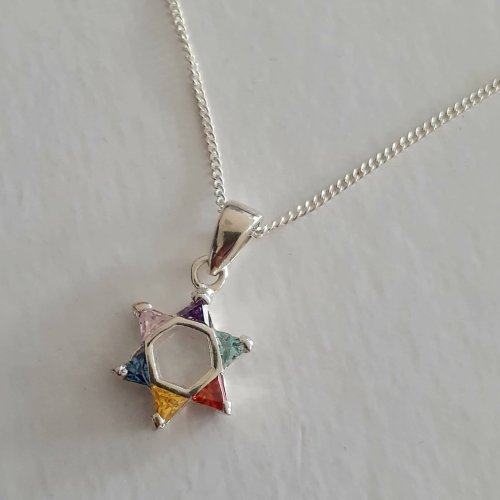 Silver Curb Chain with a Star Pendant