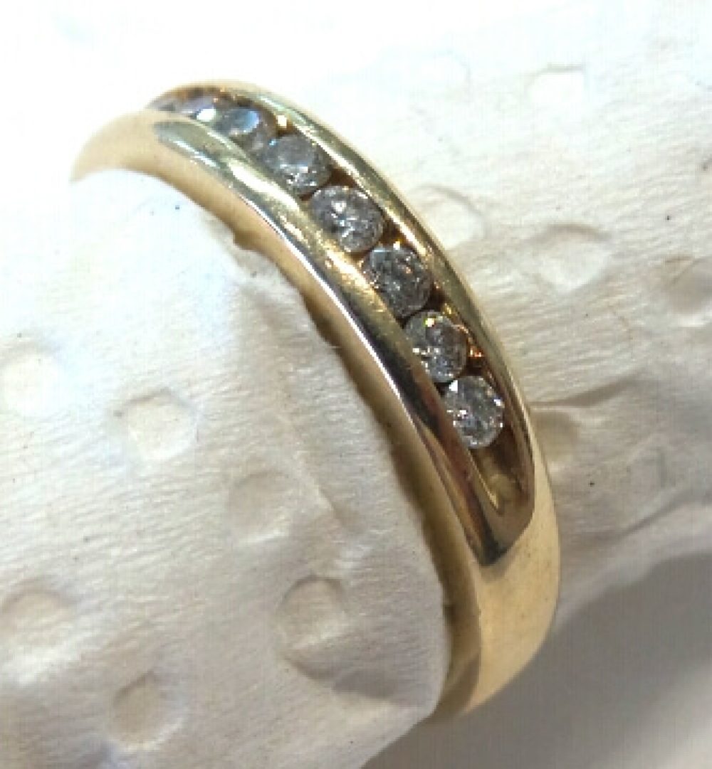 14k Diamond Band