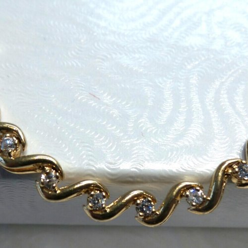 10k S Shaped Diamond Bracelet
