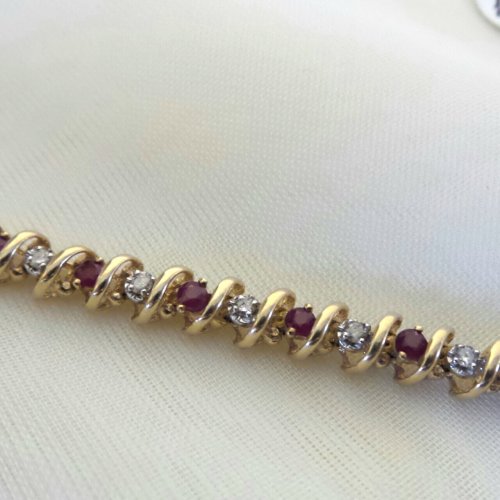 10k Ruby & Diamond Bracelet