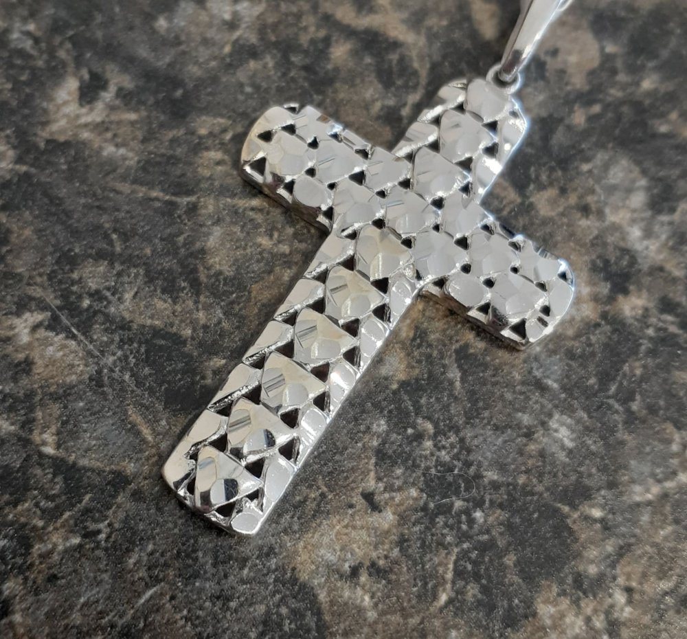 10k White Gold Cross