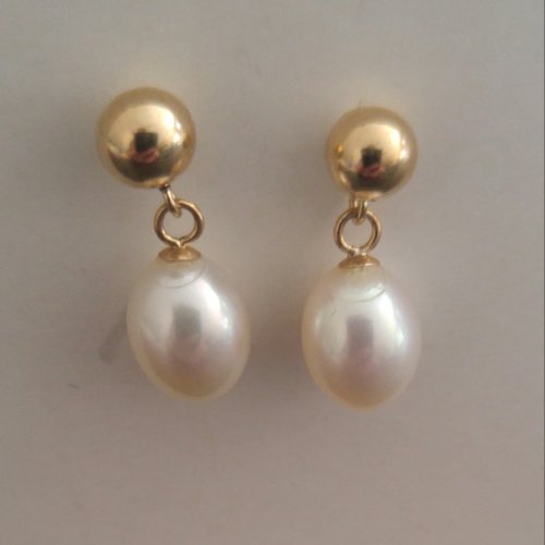 Freshwater Pearl Earrings in 14k