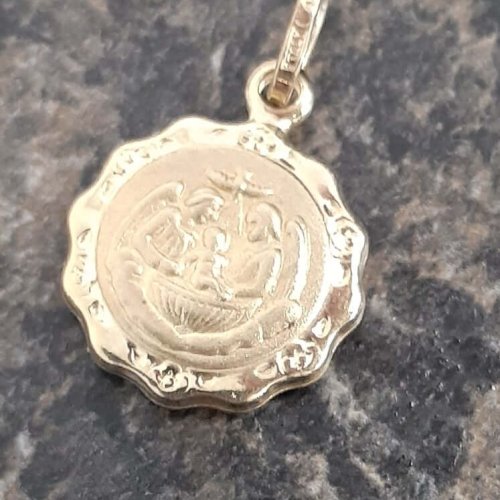 Baptism Gold Pendant in 14k