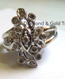 black onyx mom ring