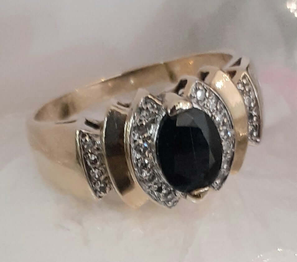 Blue Sapphires & Diamonds Ring set in 14k - Diamond & Gold