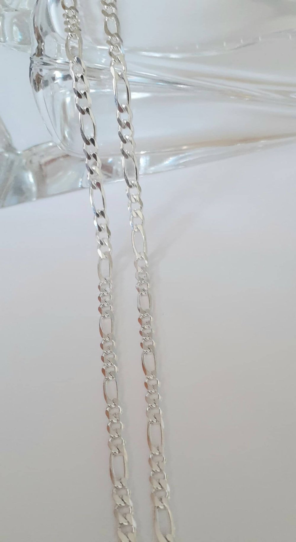 Figuro Styled Silver Chain - Image 2