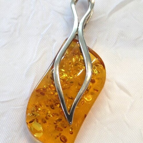 Silver Amber Pendant