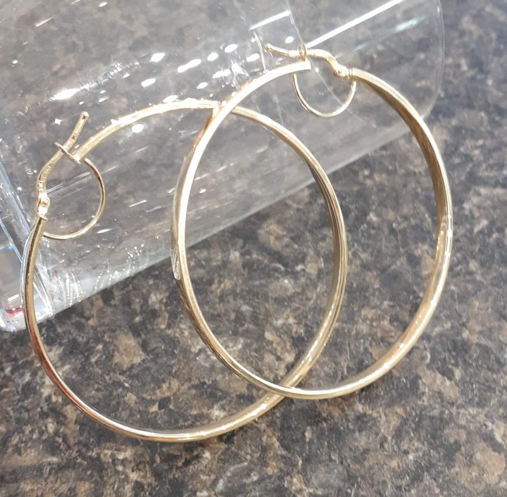 Hoop Earrings in 10k