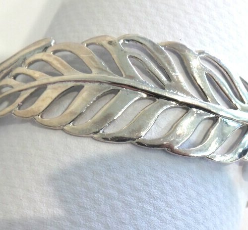 Silver Leaf styled Bangle