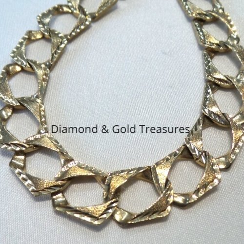 Bracelet for men with diamond cutted designs