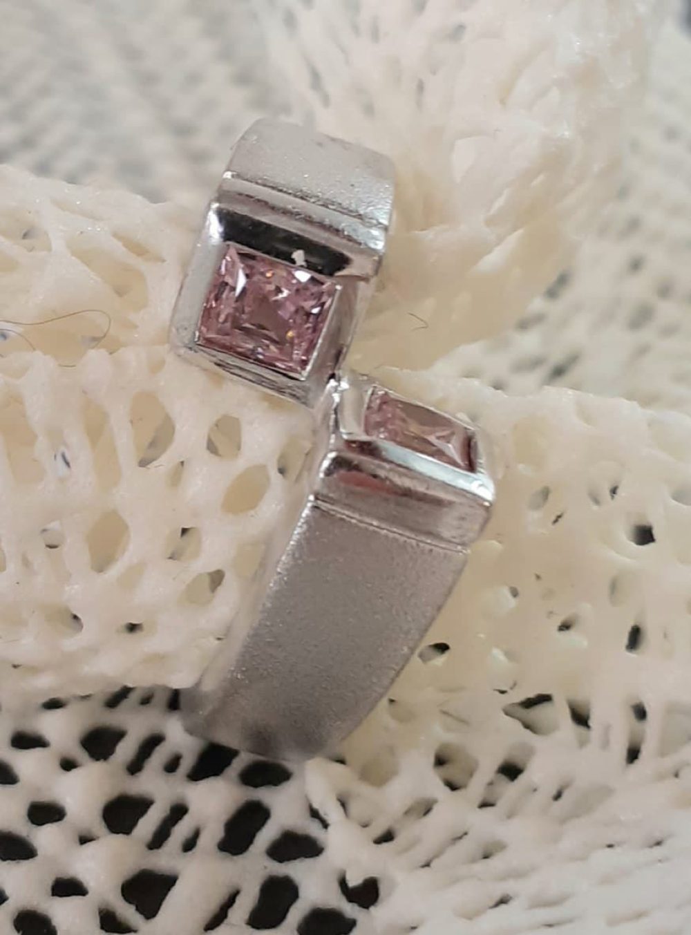 Silver Twist Like Ring with Pink Stone - Image 2