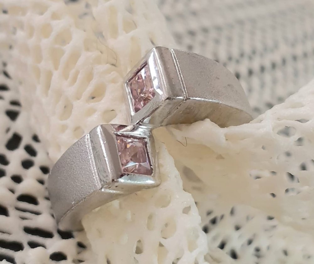 Silver Twist Like Ring with Pink Stone
