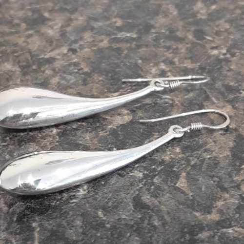 Silver Tear Drop Dangley Earrings