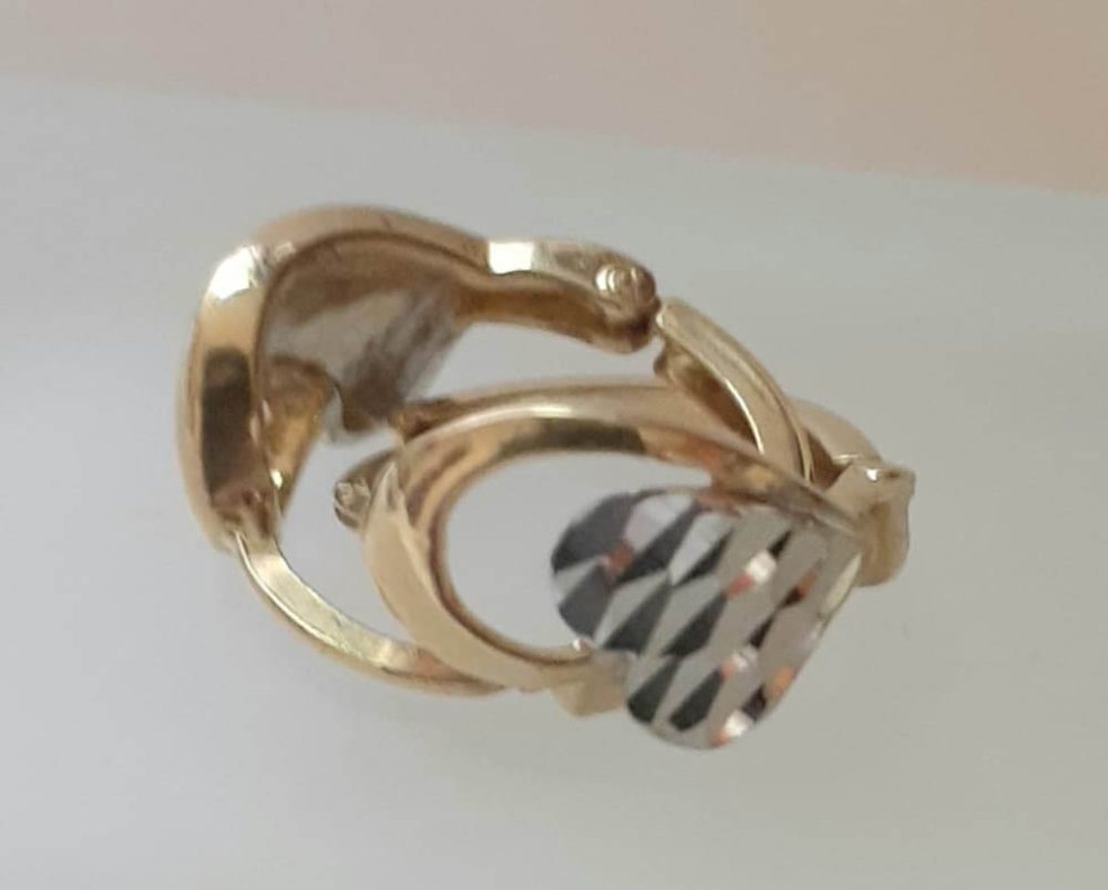 10k Two Toned Earrings - Image 4