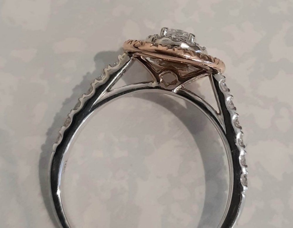 10k White Gold & Rose Gold Halo Diamond Ring - Image 4