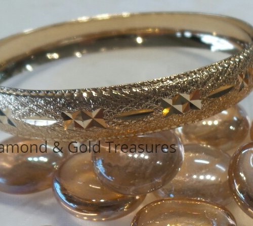 10k Diamond Cut Bangle